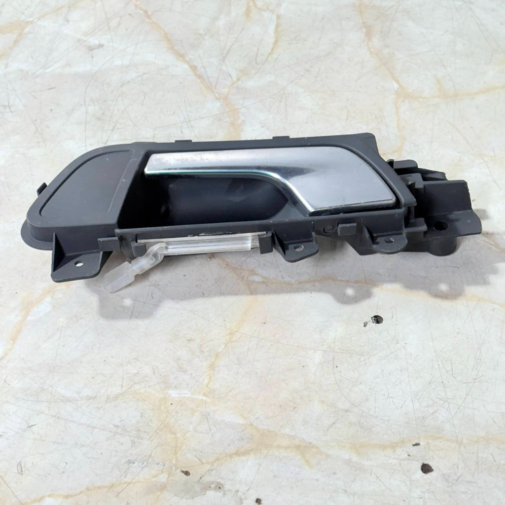 Audi A4 2009 Passenger Nearside Front Inner Door Handle