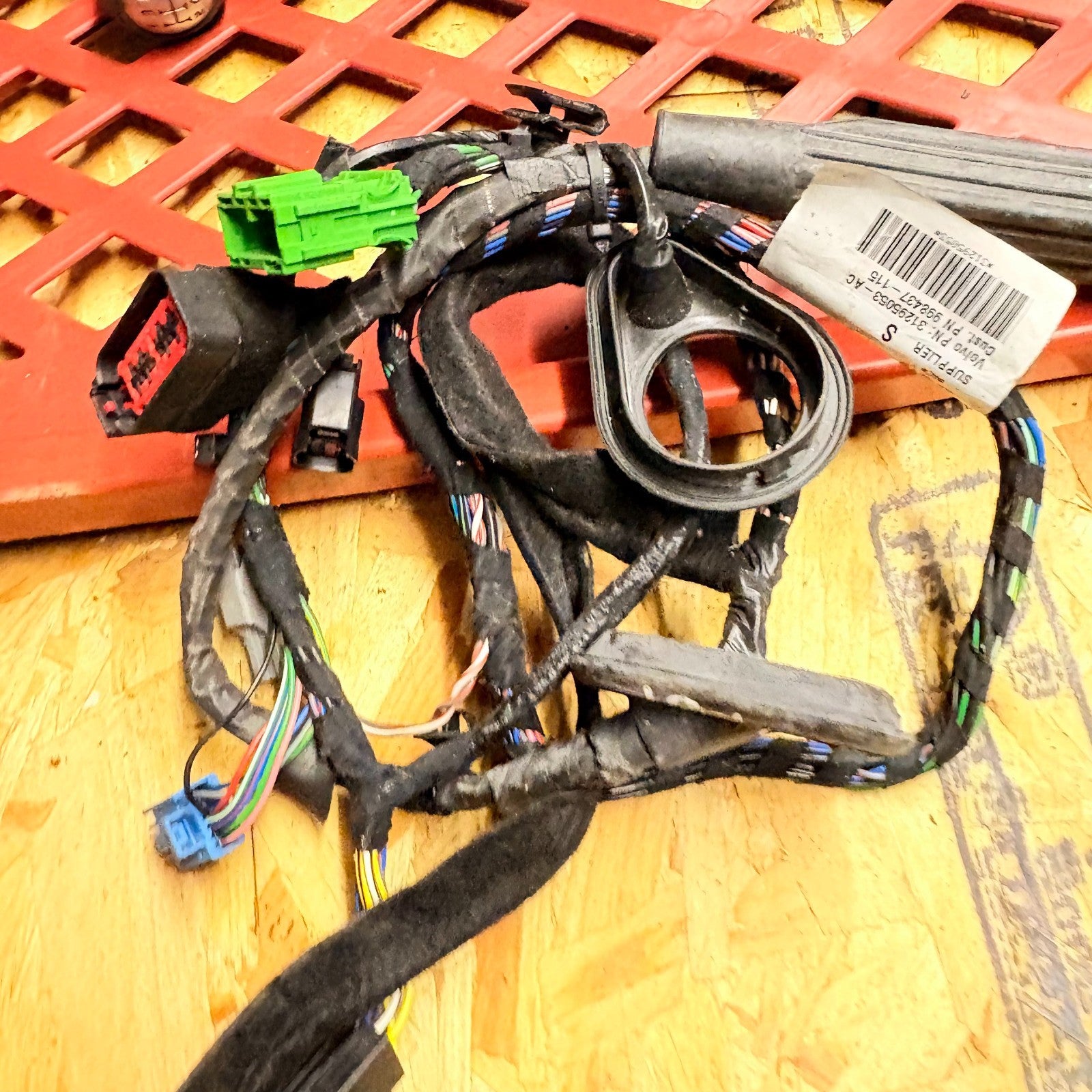 Volvo C30 2006-2013 Driver Front Right Door Wiring Loom Harness 31295053-AC R-De