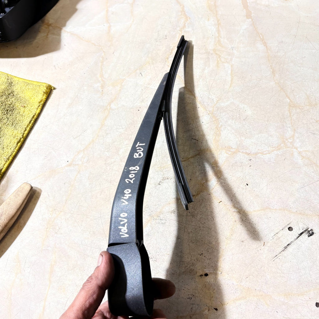 Volvo V40 2012-2019 Rear Wiper Arm Blade Tailgate 5 Door Hatchback