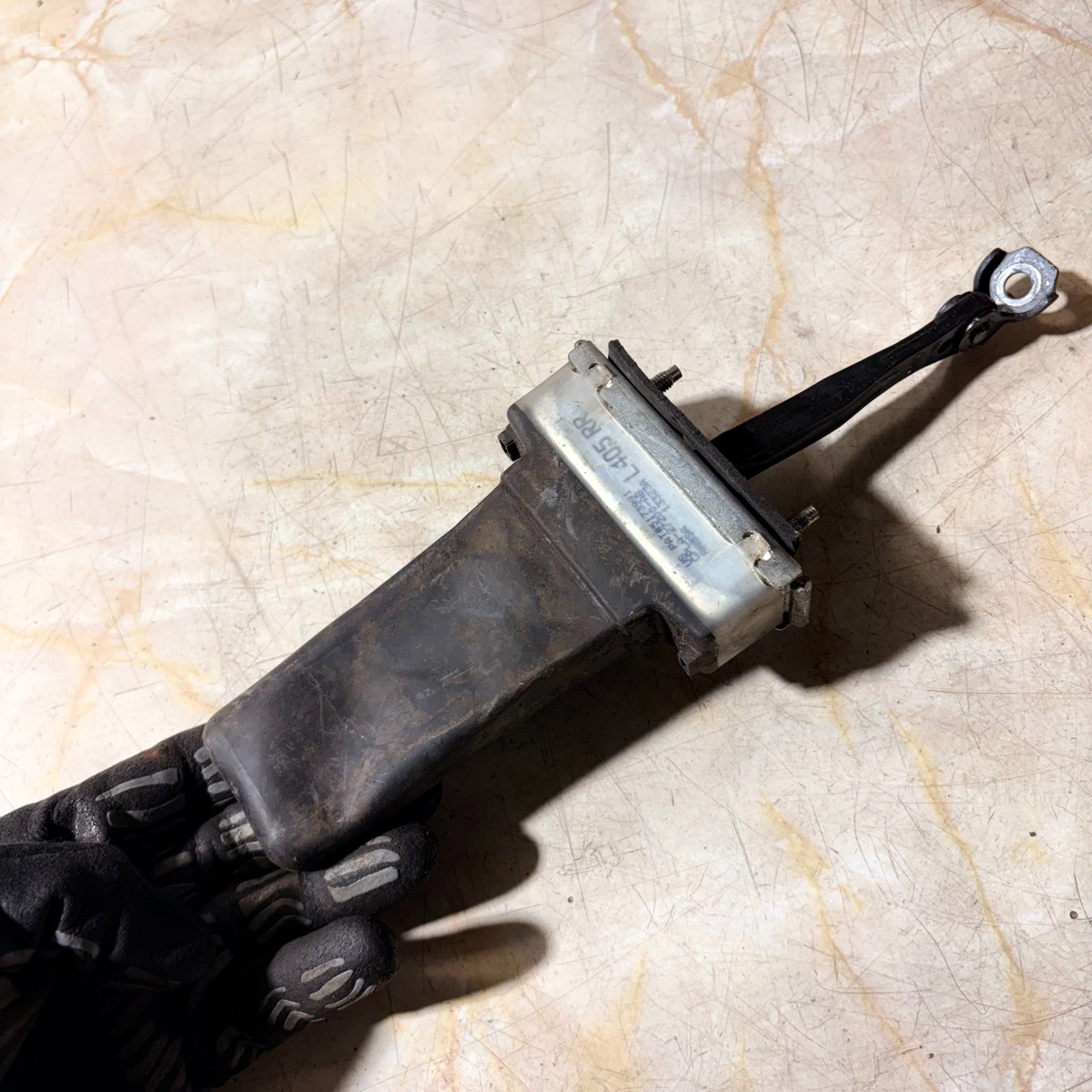 2006 LAND ROVER DISCOVERY 3 O/S/R REAR RIGHT DOOR CHECK STRAP 5173991