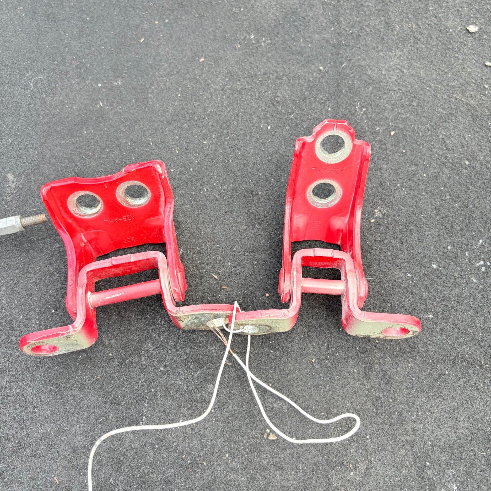 Honda-HR-V 2018 Driver Side RIght Front-Door stop Hinges