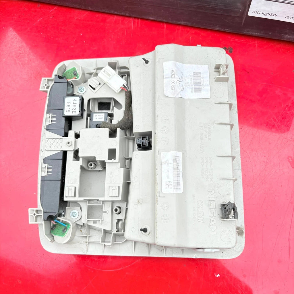 Nissan Pulsar C13 2014-2018 Front Roof Reading Map Light Console 26430-3ZL3D