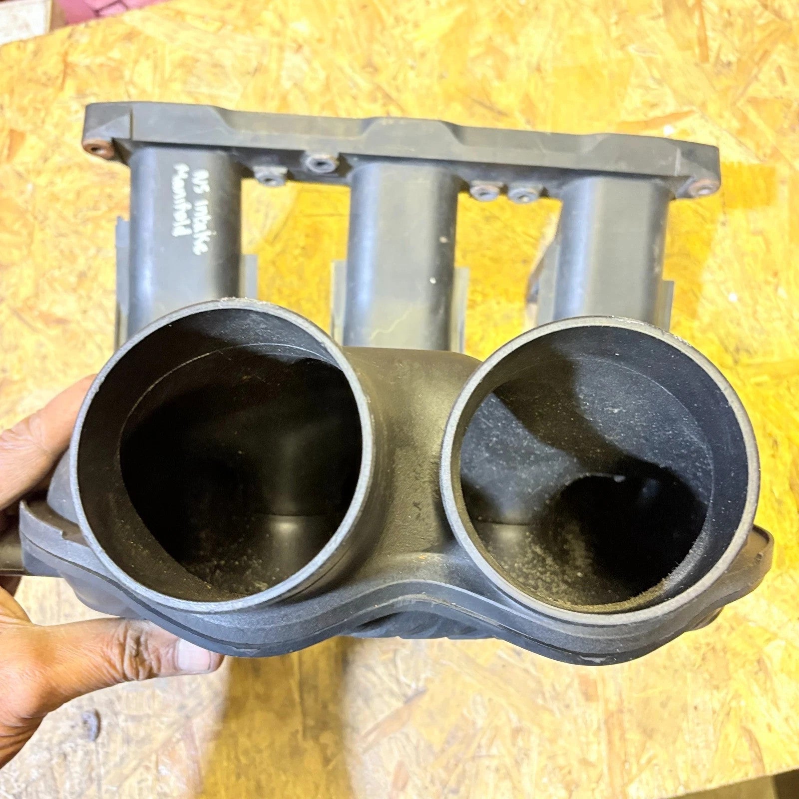 Porsche Boxster Intake Manifold / Intake Distributor 99611004501 Fits 986 2.7