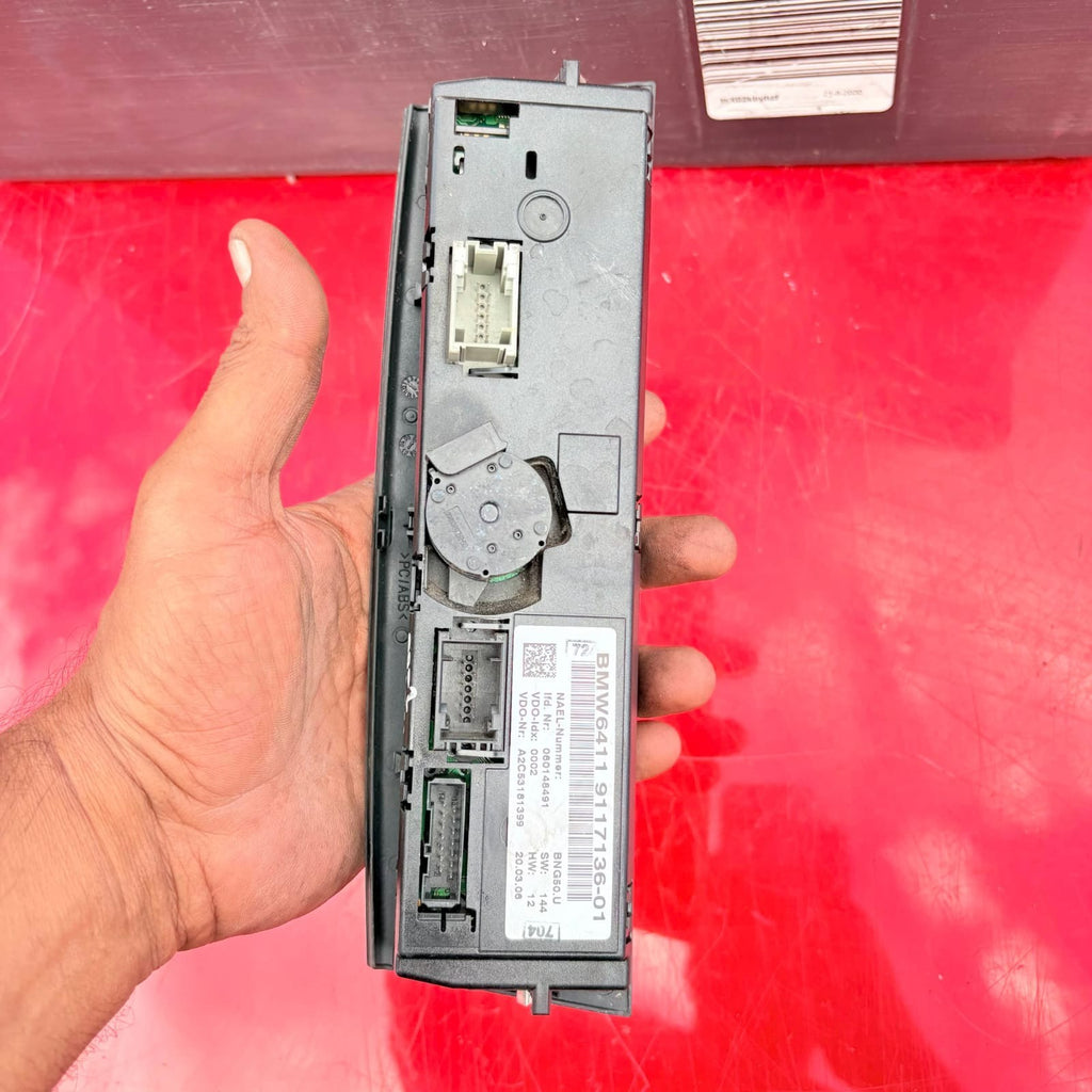 2006 BMW 1 SERIES HEATER CONTROLS PANEL 64119117136-01 a2c53181399