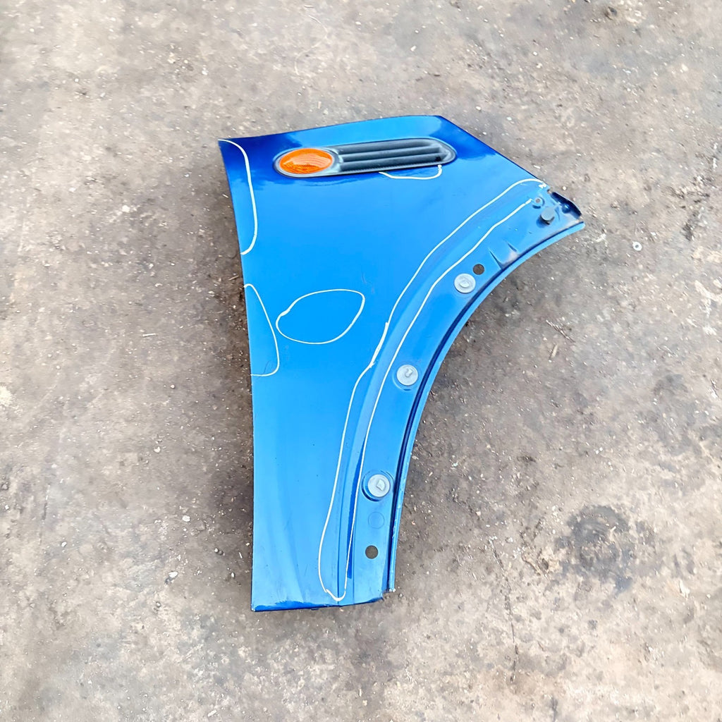 MINI Cooper One R50/R53 2002-2006 Front Right Wing Fender Side Repeater O/S Blue
