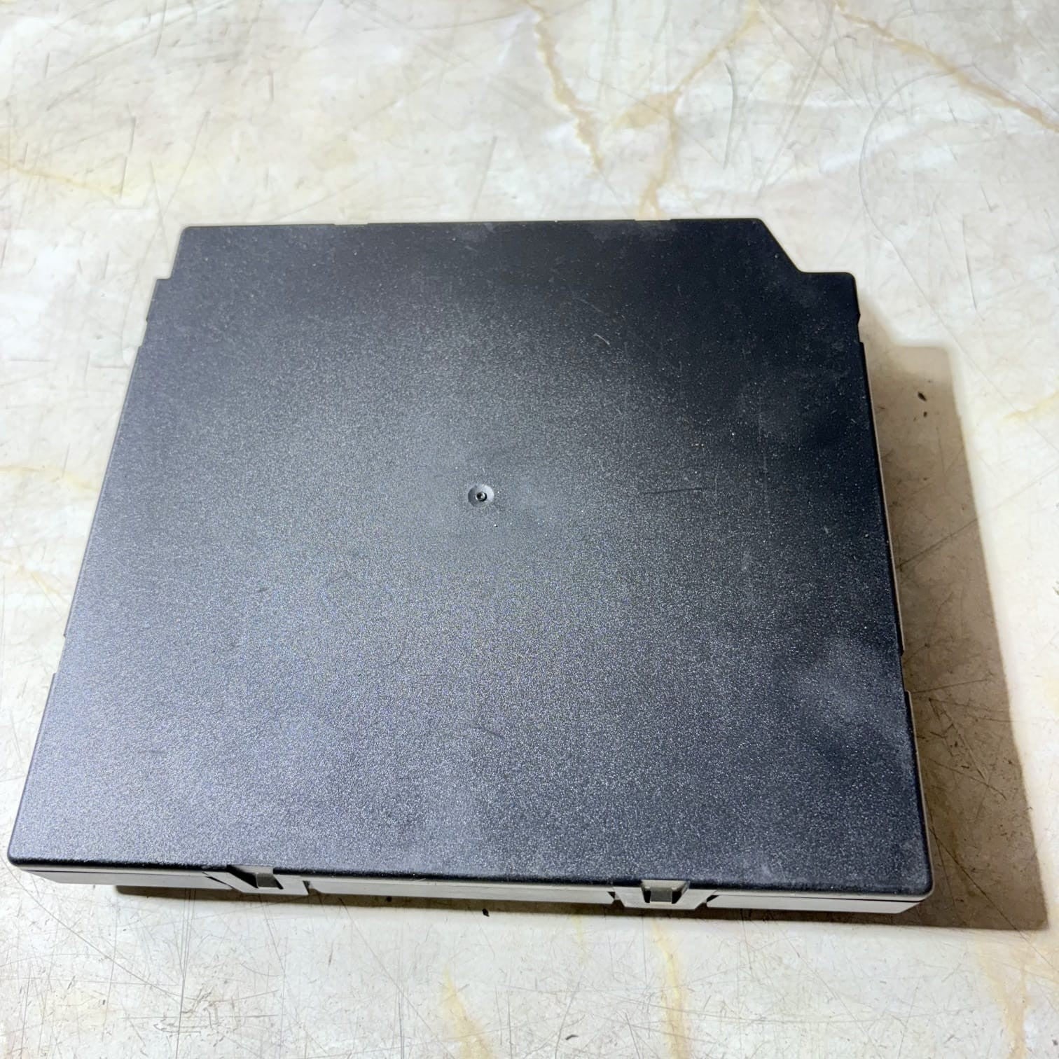 VW Golf Mk6 Body Control Module BCM J519 1K0937084B 2008-2013