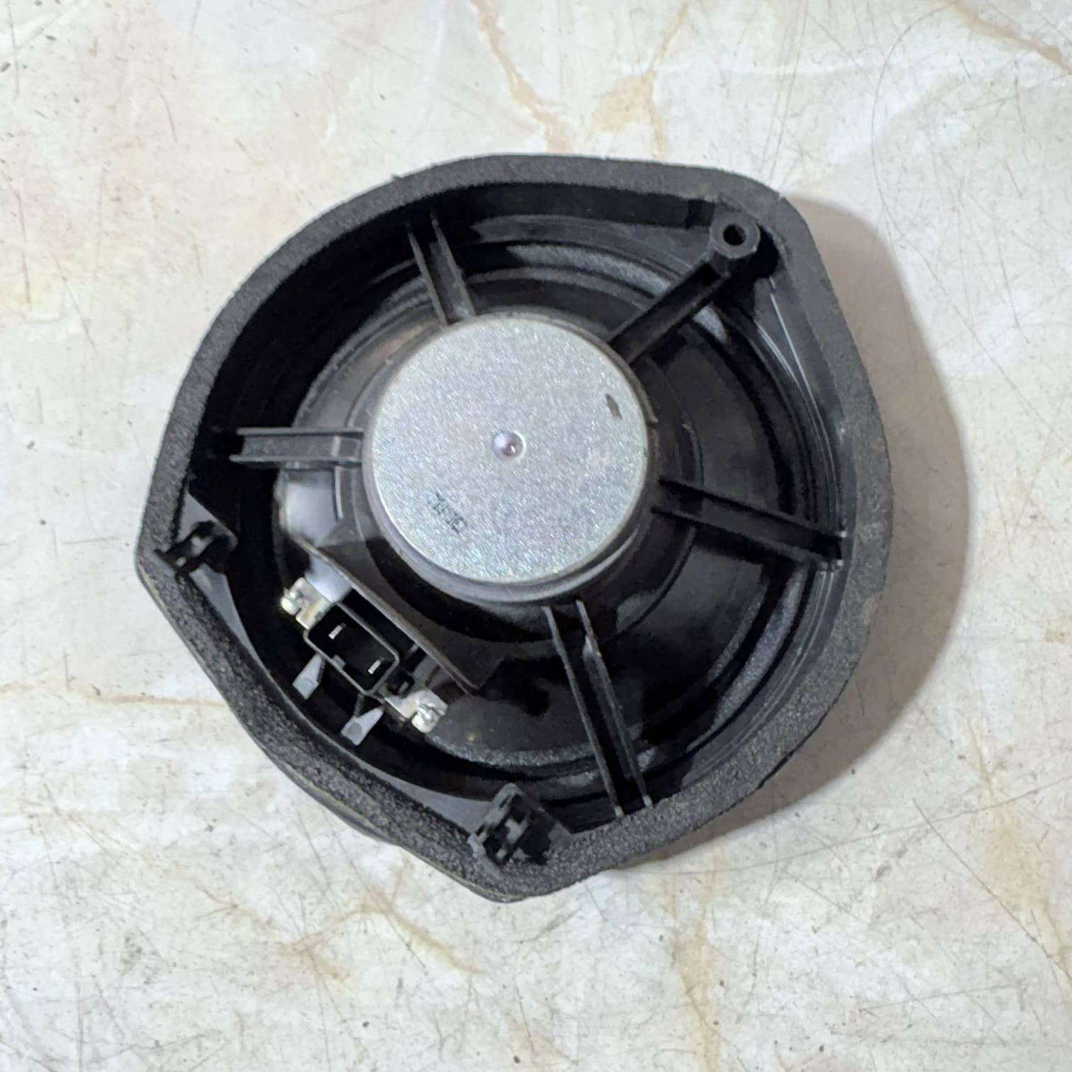 Honda HR-V 2015-2022 Passenger Front Left Door Speaker TBA1V75BFW1 NAR151548