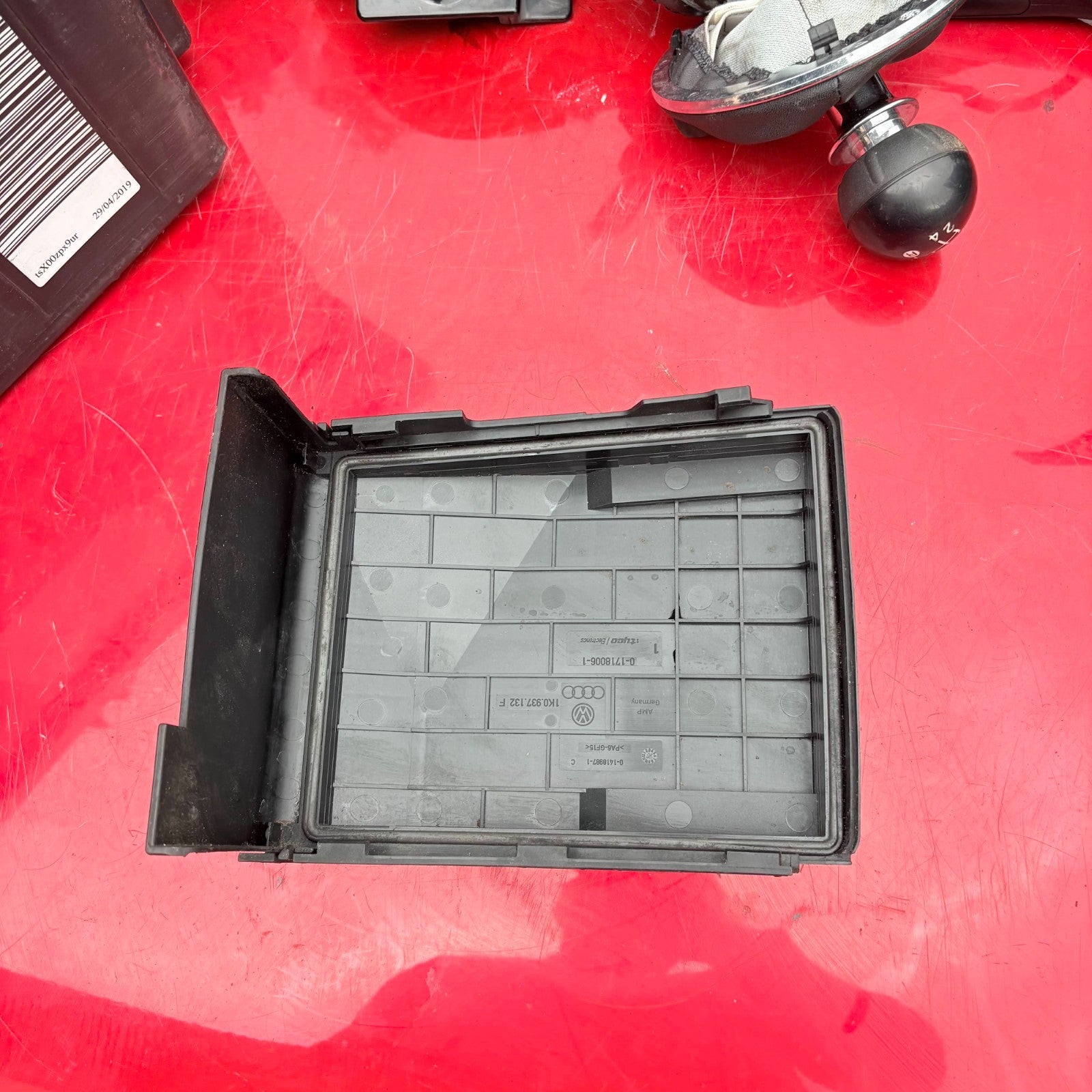 2004 Volkswagen Golf GTi Fuse Box Cover 1K0.937.132F