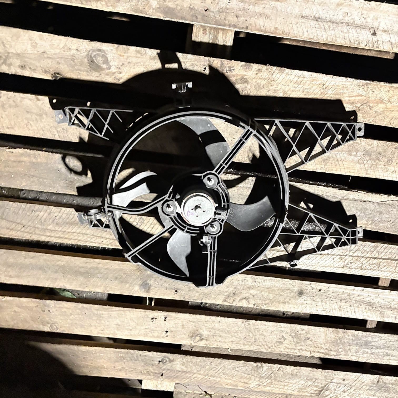 2008 Renault Twingo-Radiator Cooling Fan-8200066098-1831964000