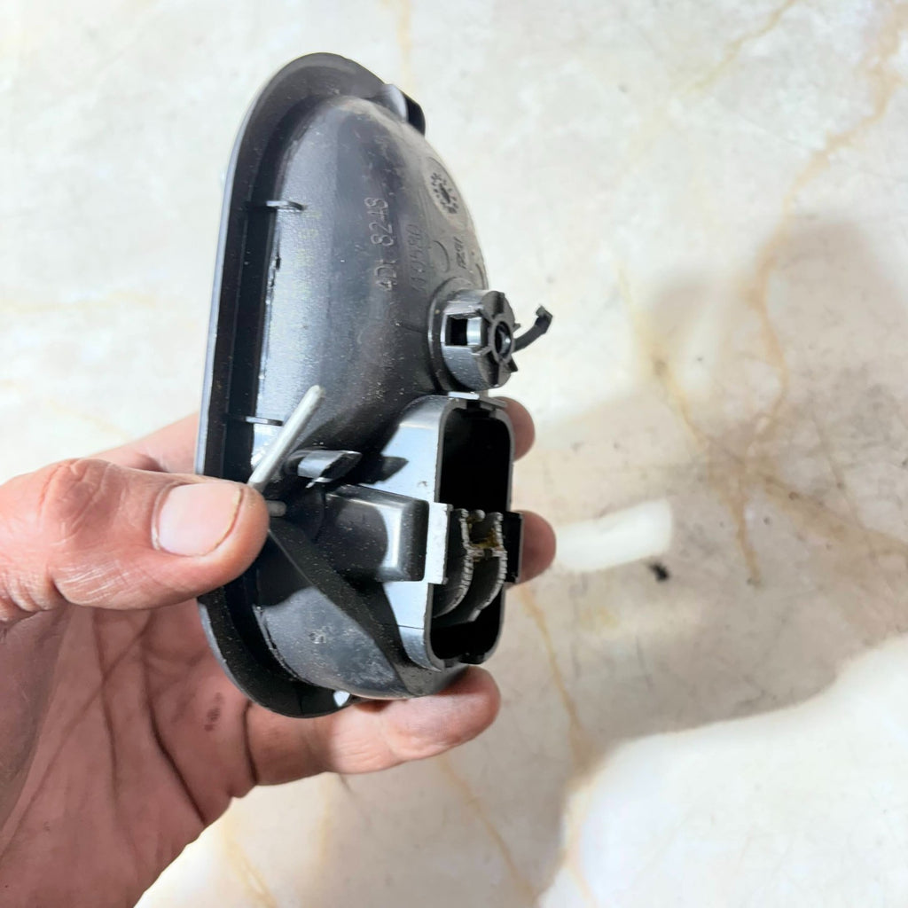 Renault Clio III Mk3 2005-2014 Front Right Inner Door Handle OSF Release Lever