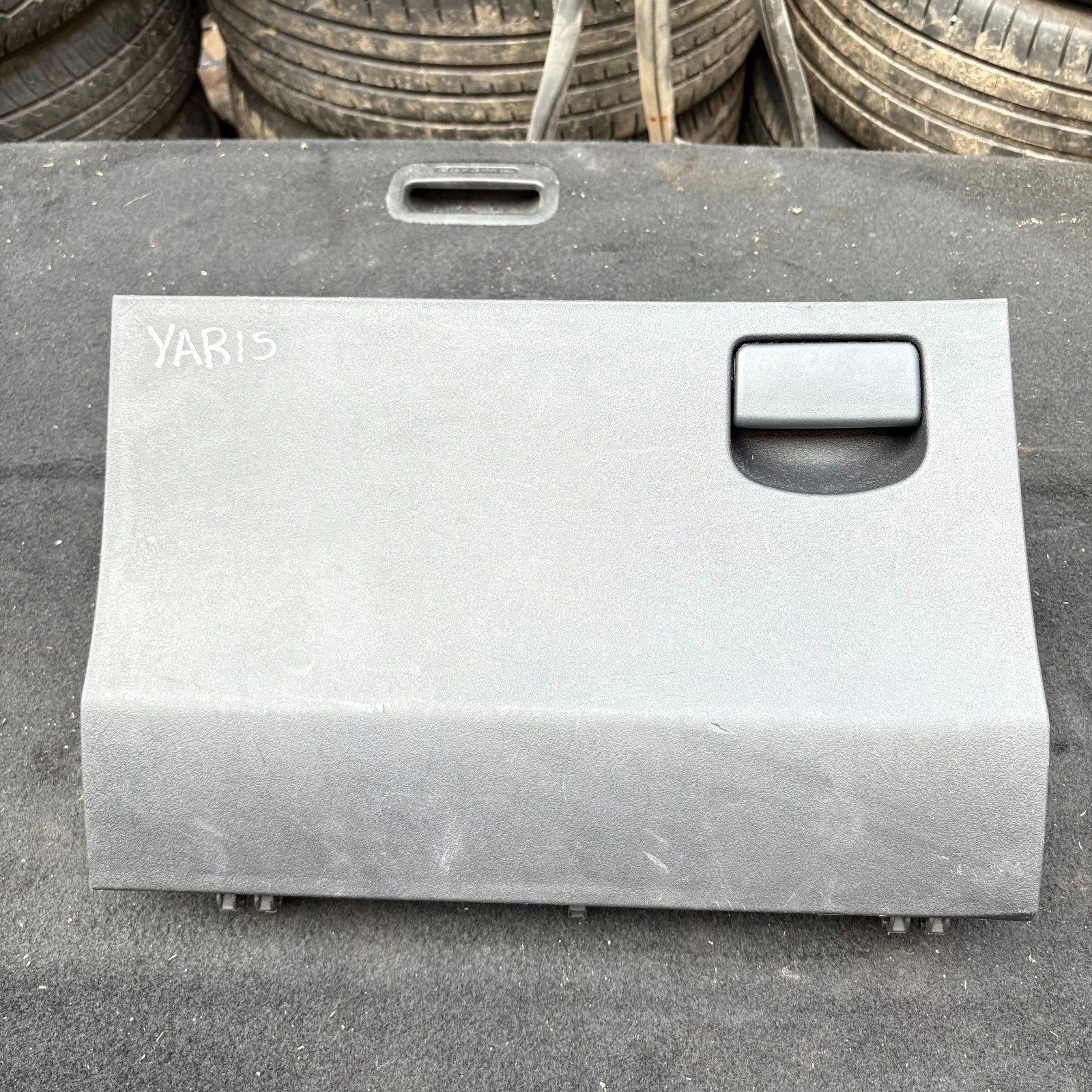 Toyota Yaris MK2 XP90 Passenger Upper Glove Box Lid Dashboard Compartment 05-11