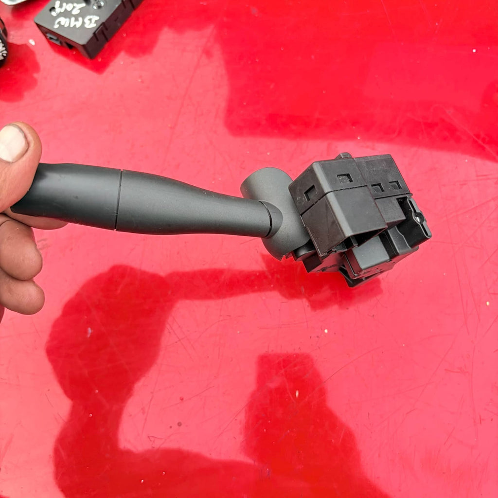 Jaguar X-Type Turn signal indicator stalk 1X4313335AF BPR23847