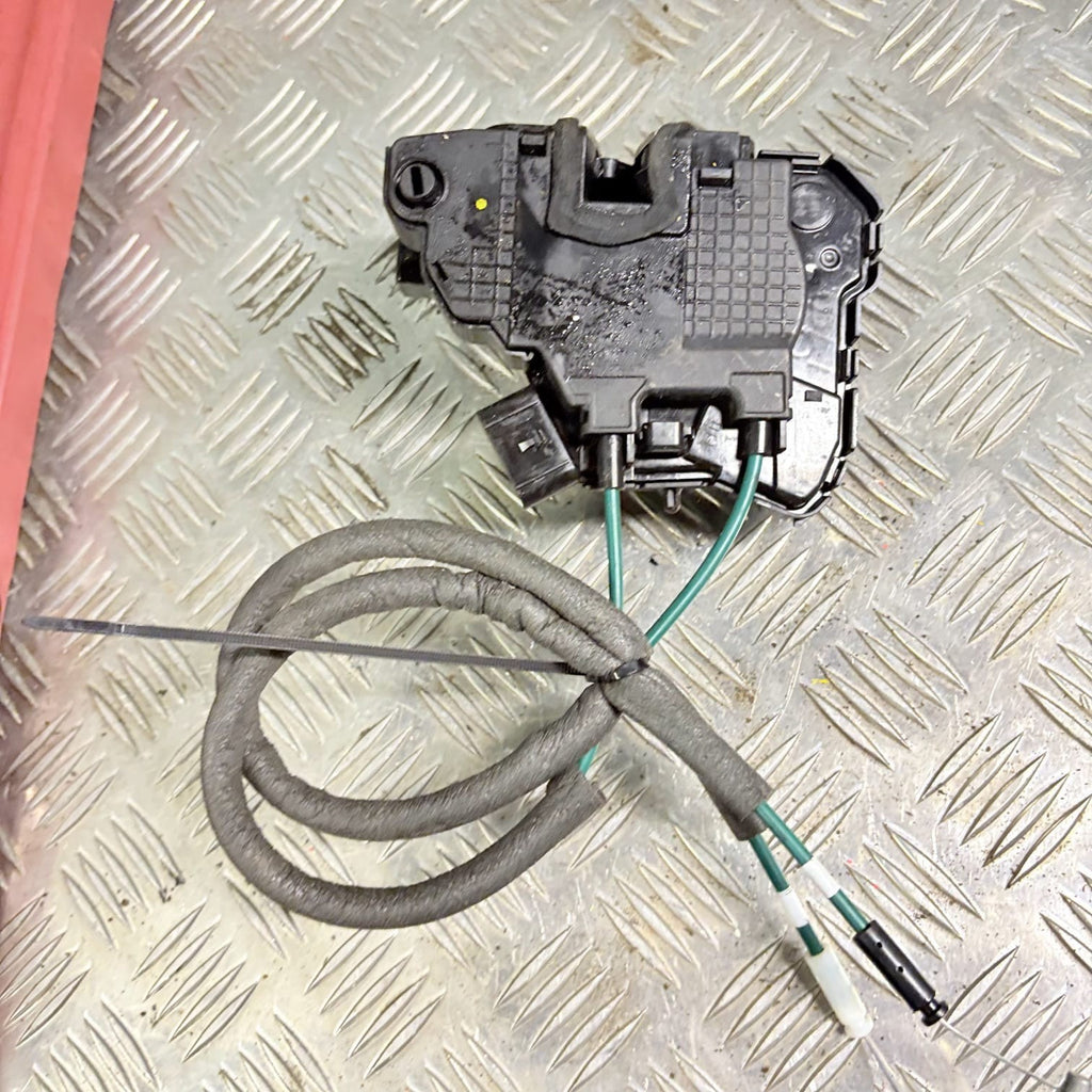 7131035001 PASSENGER REAR DOOR LOCK/E1-B3-51-2/FOR SSANGYONG TIVOLI CRYST 2017