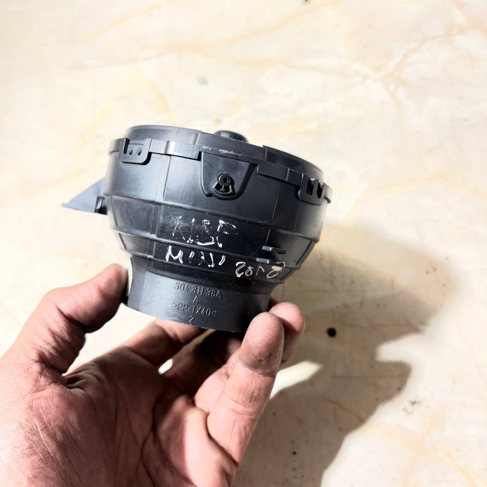 MINI ONE COOPER R56 PASSENGER LEFT AIR VENT 925401200 21086 2013 TO 2019