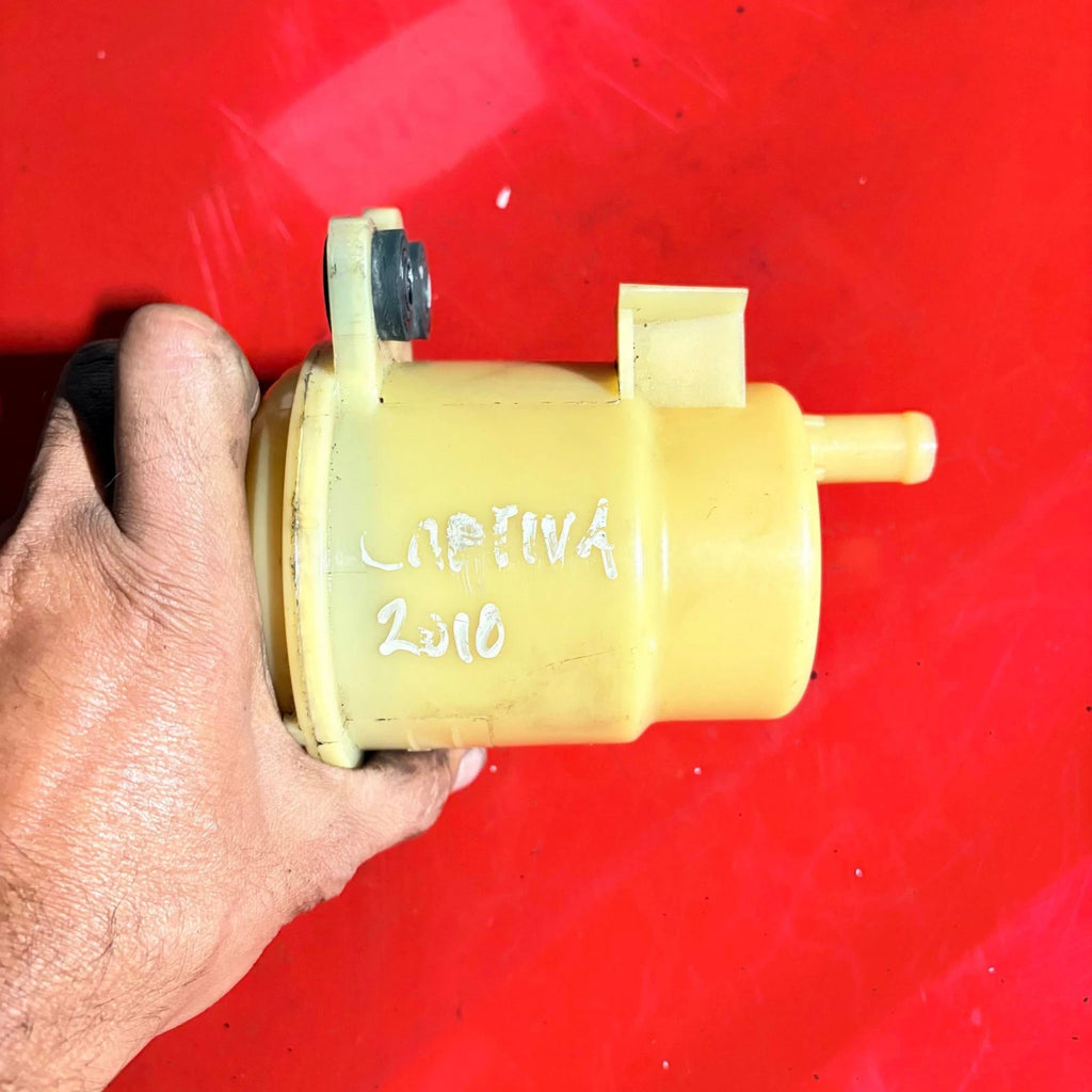 Chevrolet Captiva 2006-2015 Power Steering Fluid Reservoir Tank