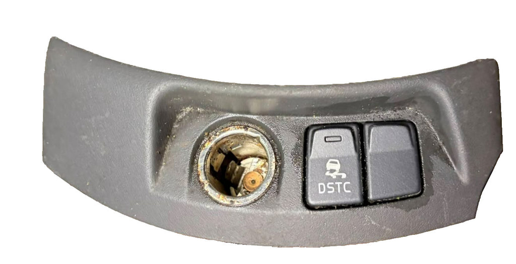 VOLVO S40 1995-2012 POWER SOCKET OUTLET DSTC SWITCH 8691530