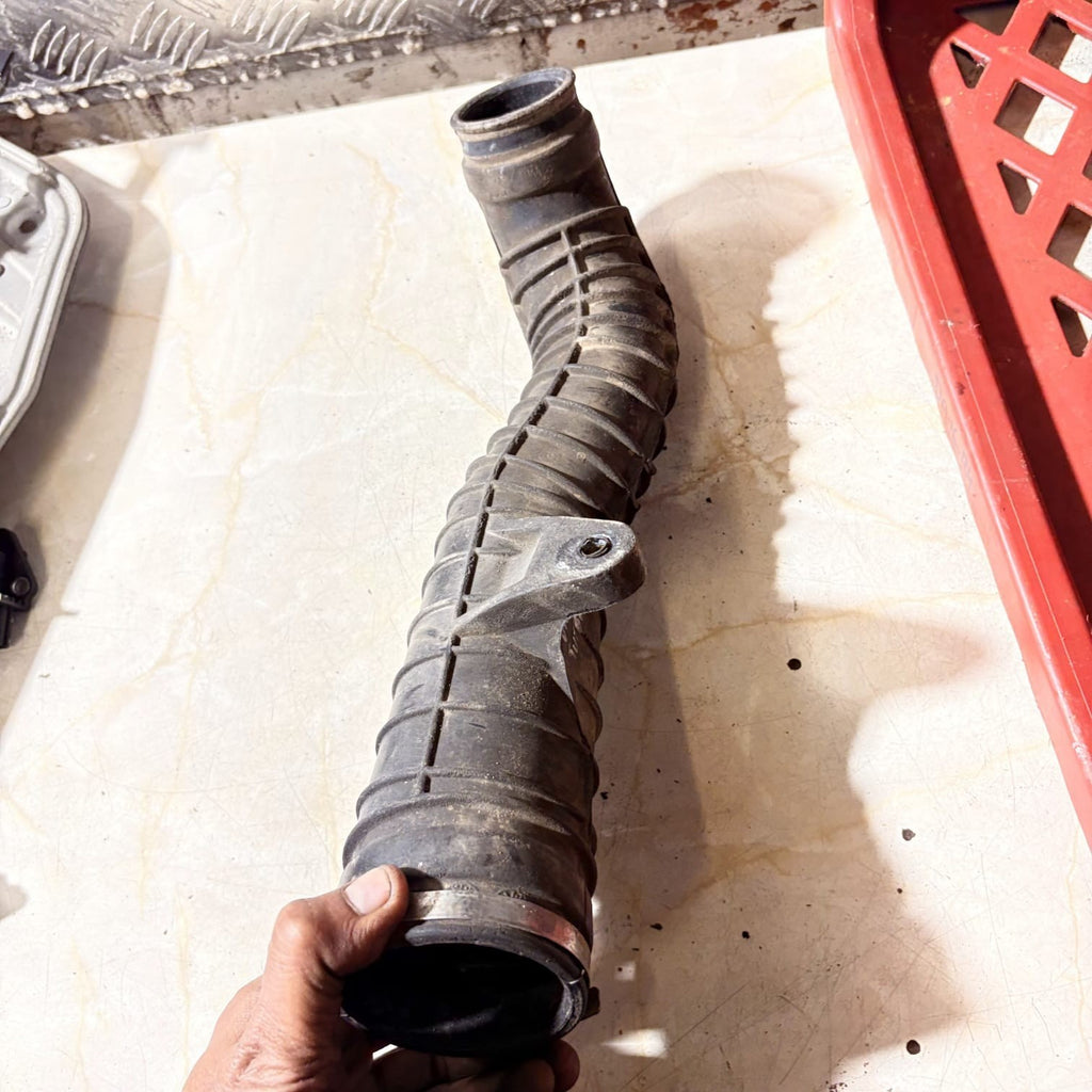Mercedes Turbo Air Intercooler Intake Hose Pipe W638 Vito 110 112 CDI V220