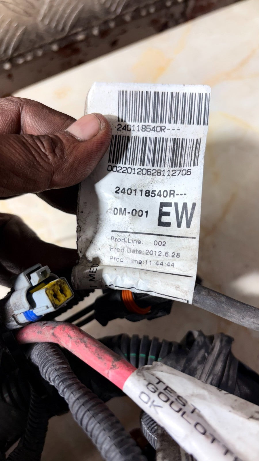 RENAULT TWINGO MK2 ENGINE WIRING LOOM 240118540R 2012