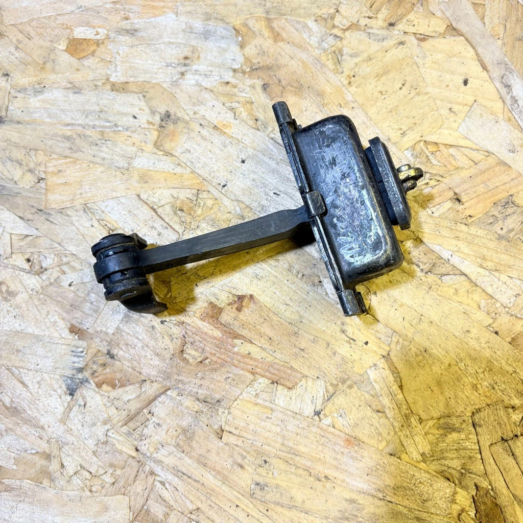 Mercedes A-Class W168 1997-2004 Front Door Check Strap A1687200116 Limiter
