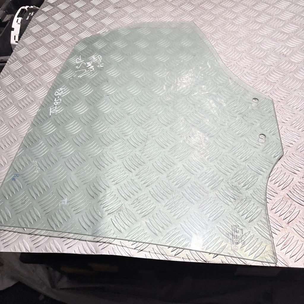 MERCEDES-BENZ A140 1998-2005 LEFT REAR PASSENGER SIDE WINDOW GLASS