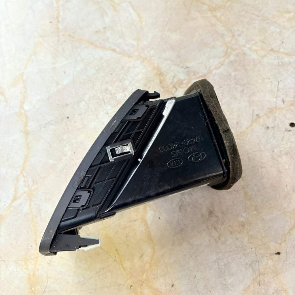 Kia Soul Dash Air Vent Right Side 97420-2K000 1.6 Crdi 2008-2013