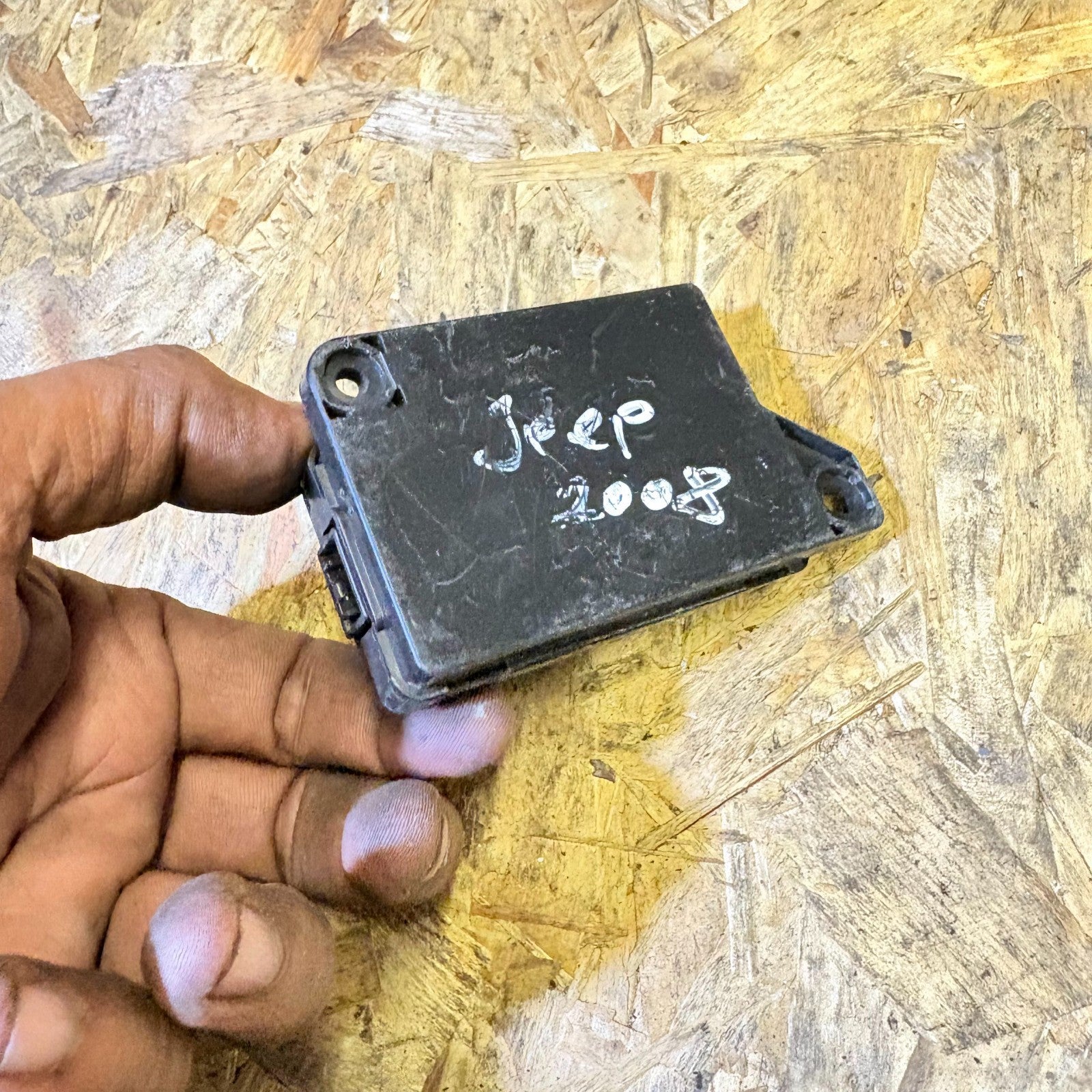JEEP PATRIOT 2008 REMOTE COMPASS ECU CONTROL MODULE P04671918AF