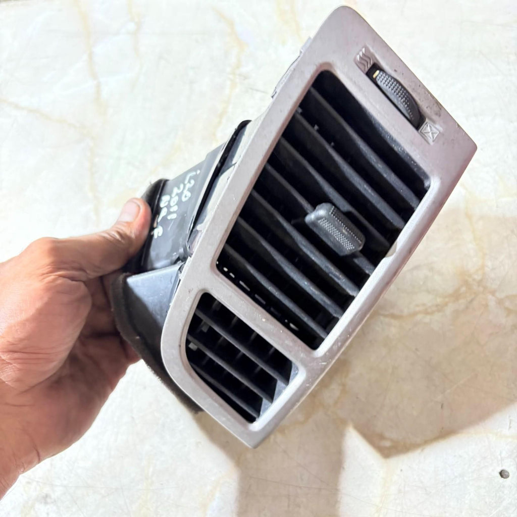HYUNDAI I20 MK1 08-12 DASHBOARD AIR VENT NSF PASSENGER FRONT LEFT SIDE