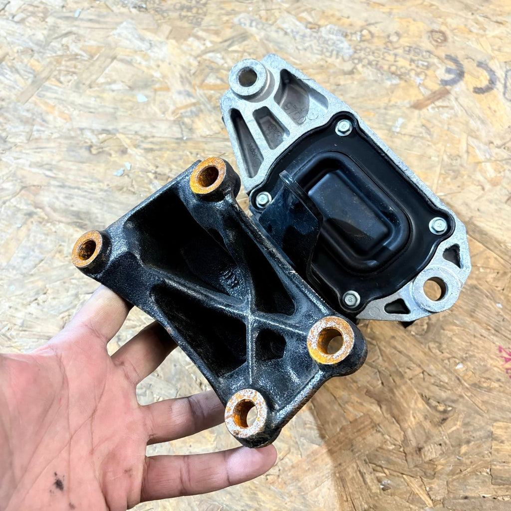 Kia Sportage Mk4 (QL/QLE) Manual Gearbox Mount Bracket Front Left 21830-F1800