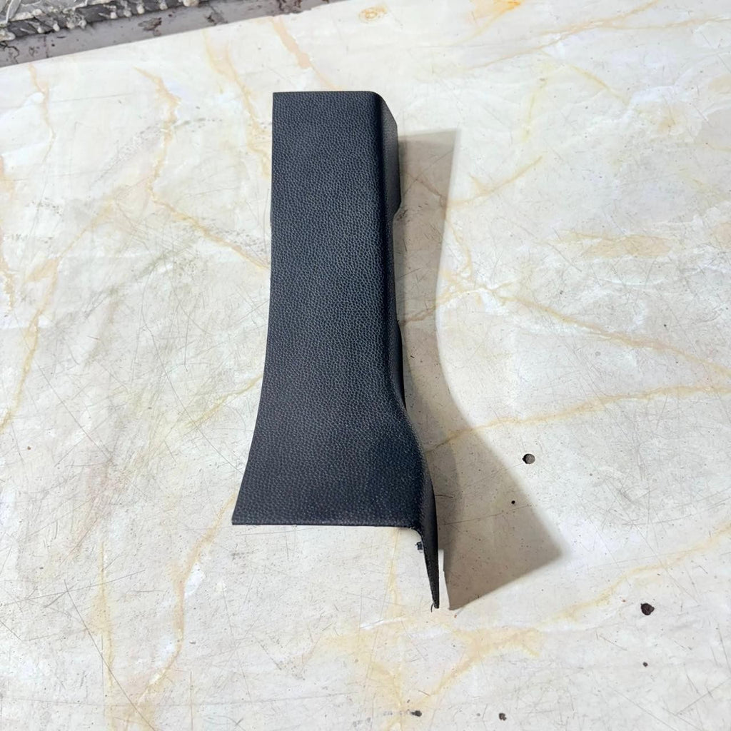 FORD ECOSPORT ST LINE 1. PETROL REAR RIGHR DOOR SILL TRIM PANEL CN15A13244ADW