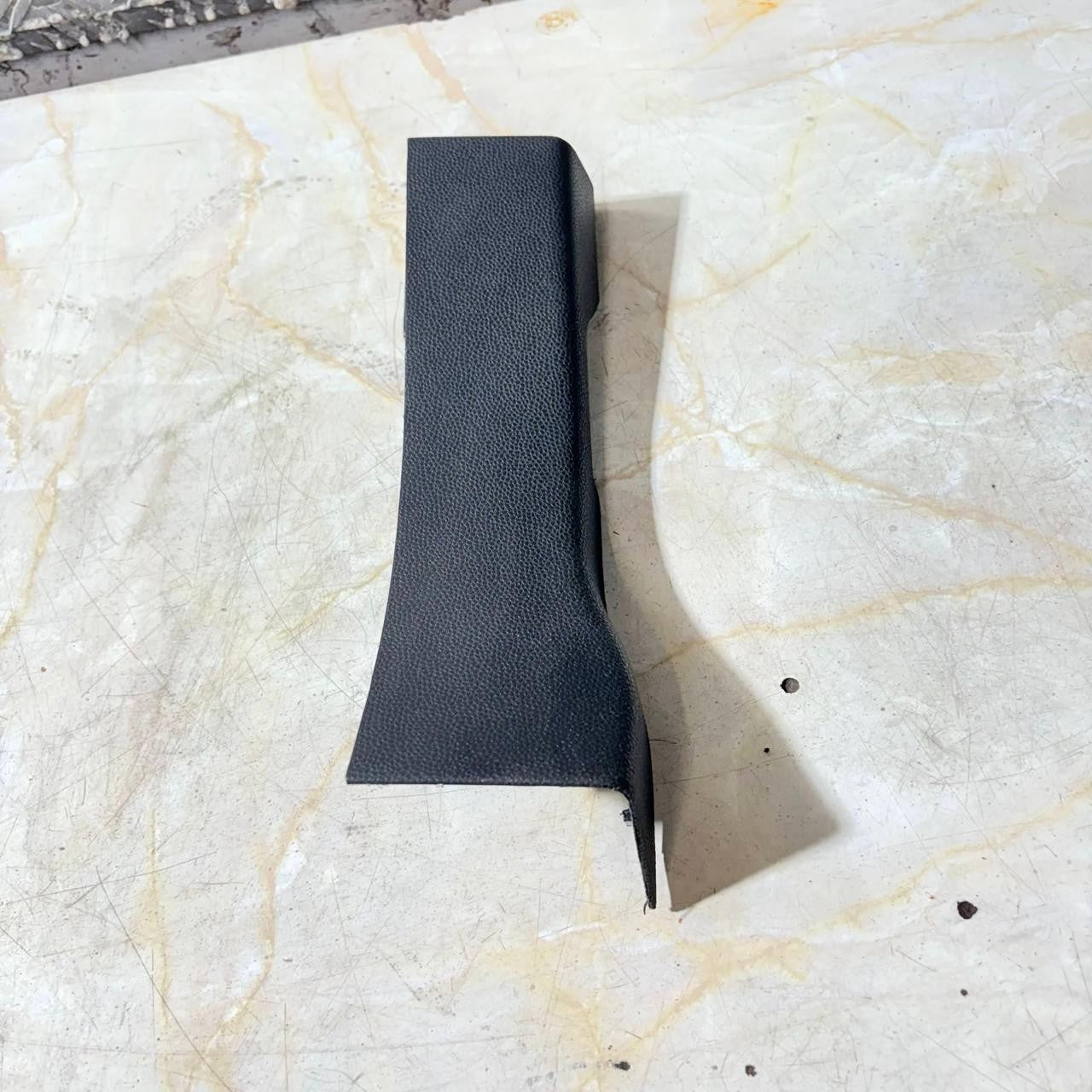 FORD ECOSPORT ST LINE 1. PETROL REAR RIGHR DOOR SILL TRIM PANEL CN15A13244ADW