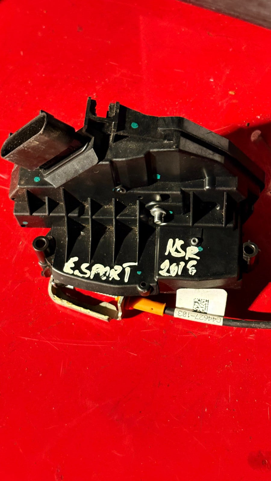 FORD ECOSPORT DOOR LOCK REAR LEFT EN15-A264A27-AB 2018