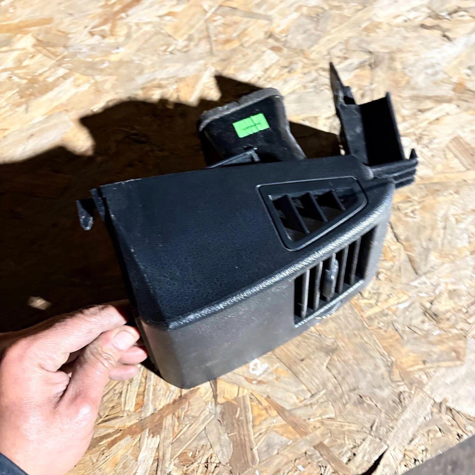 MERCEDES SPRINTER 2006-2018 NSF DASH AIR VENT FRONT LEFT PASSENGER SIDE