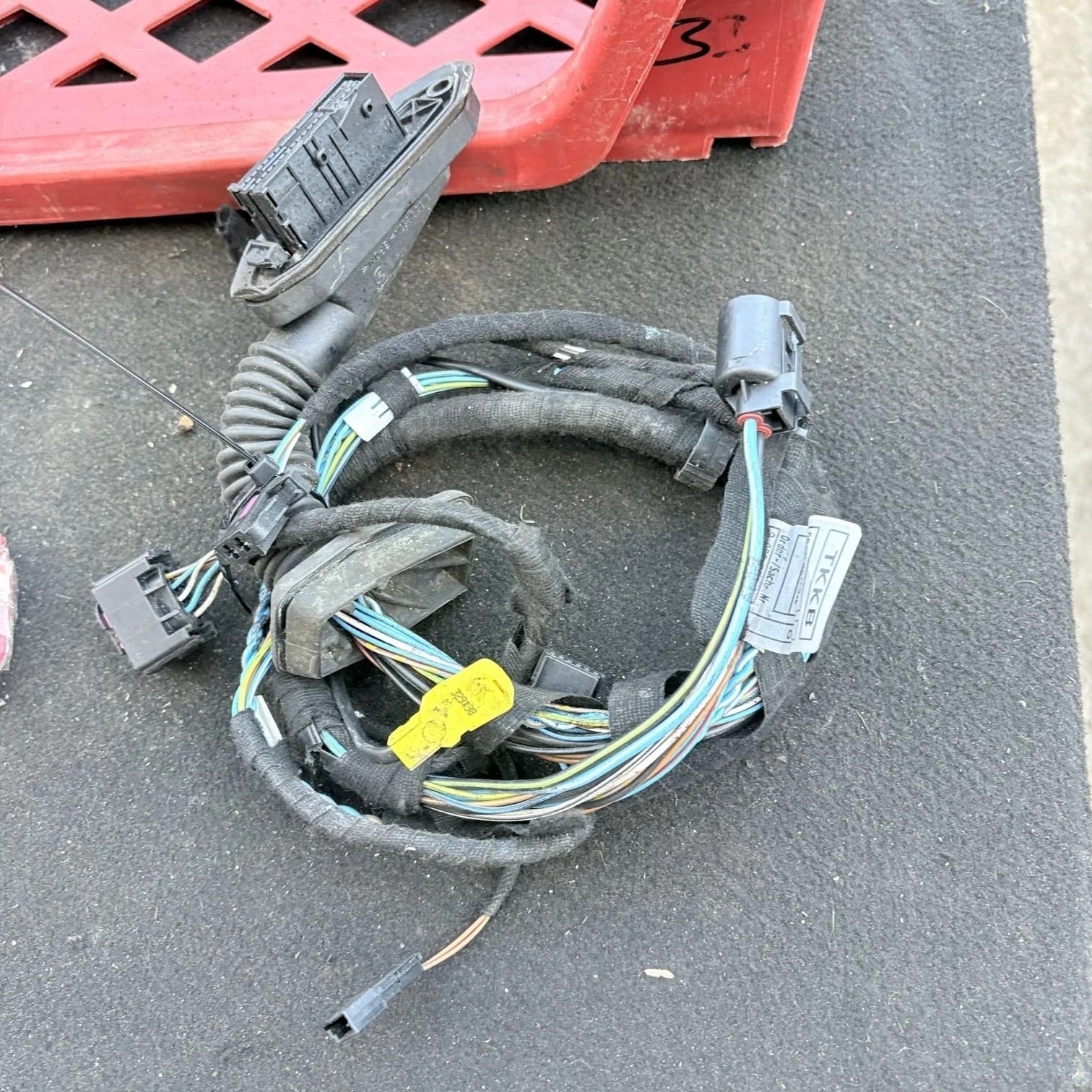 BMW E46 318I Door Wiring Loom Harness Side Rear L322 83754100 OSF 81238 06089