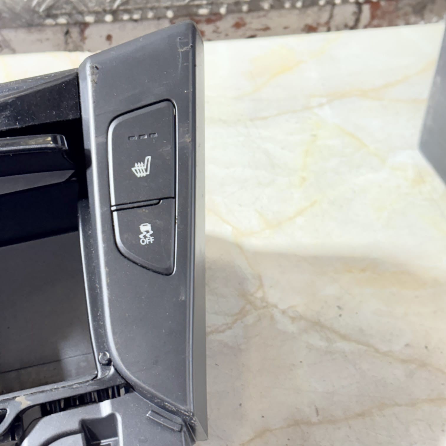 Hyundai i40 Centre Console Storage Box 2015-2019 84630-3Z655