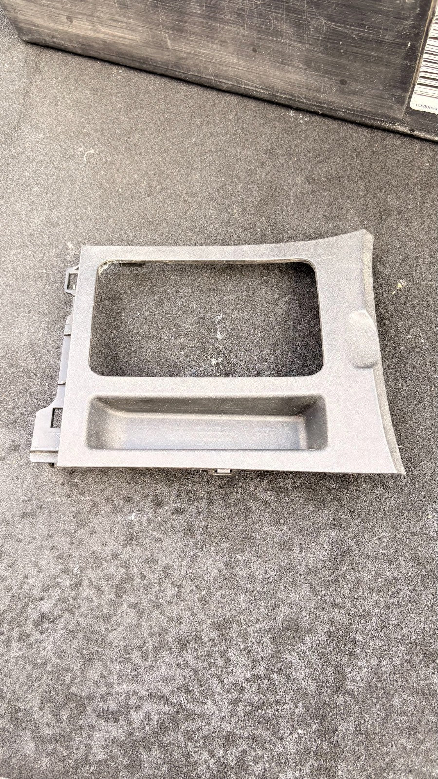 Mazda 3 Centre Console Gear Selector Surround Trim Panel Silver 2004-2009
