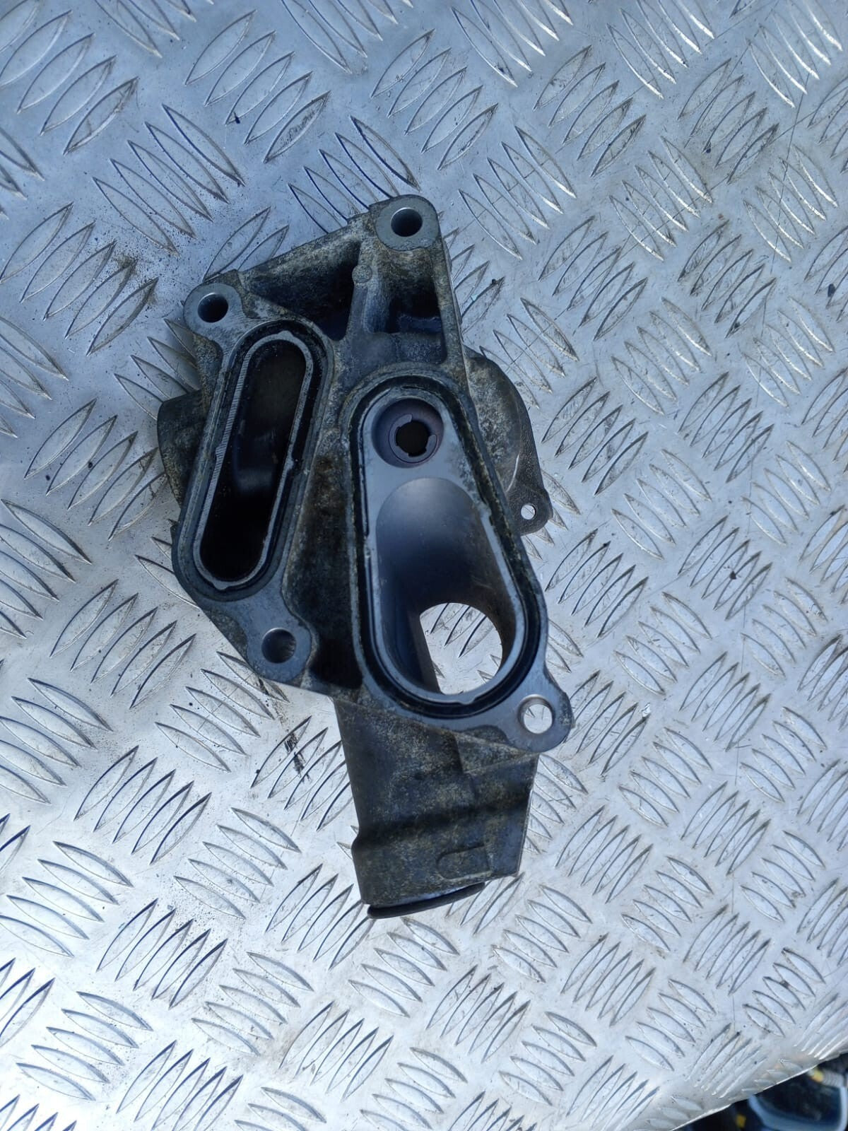 HONDA CR-V MK3 07-13 2.2 DIESEL THERMOSTAT HOUSING