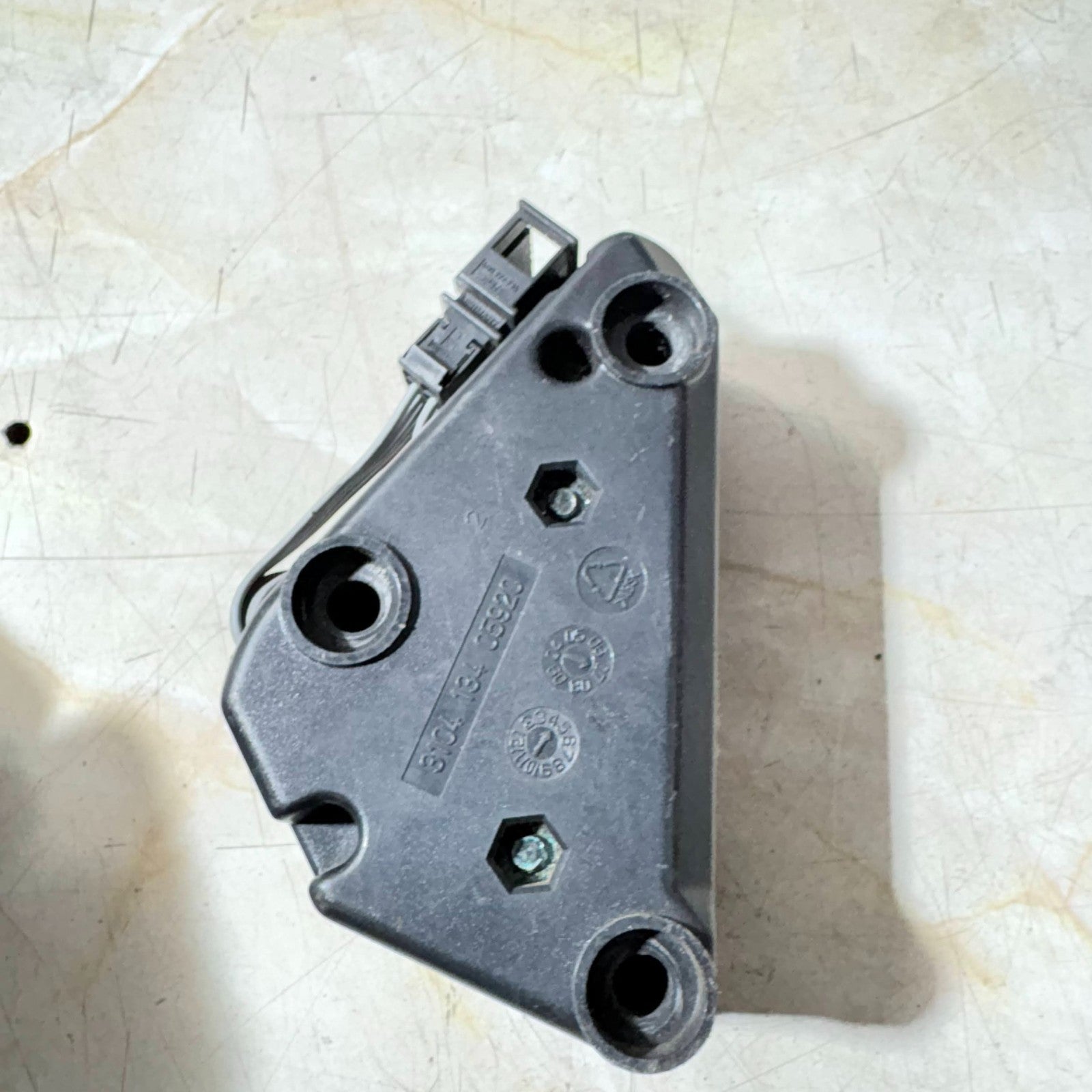 VW Golf MK5 2004-20009 TDI Front Left Door Speaker Crossover Module 1K0035463D