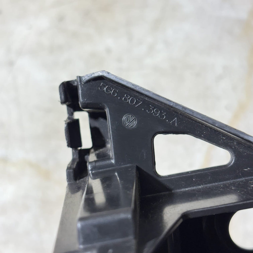 VOLKSWAGEN GOLF MK7 REAR BUMPER MOUNT BRACKET SIDE 5G6807393A NSR