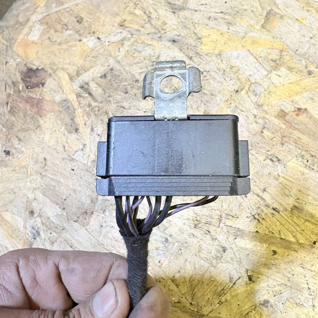 8364646 965775 BMW Connector Plug Unit Computer Wire Socket OE
