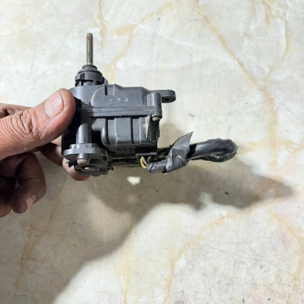 Mazda 323F BA 94-98 Xedos 6 92-99 Headlight Levelling Motor 87220-61292