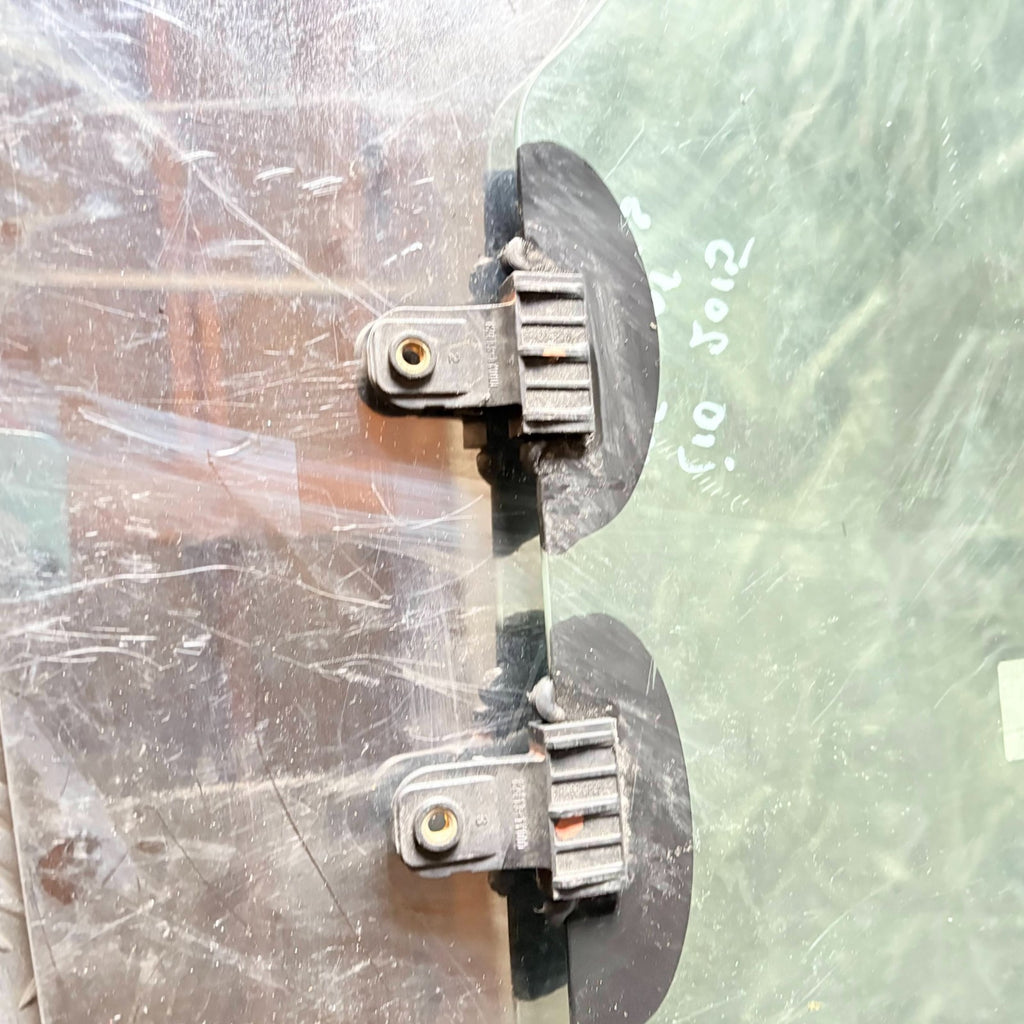 2015 HYUNDAI I10 5 Door Passengers Left Front Door Window Glass