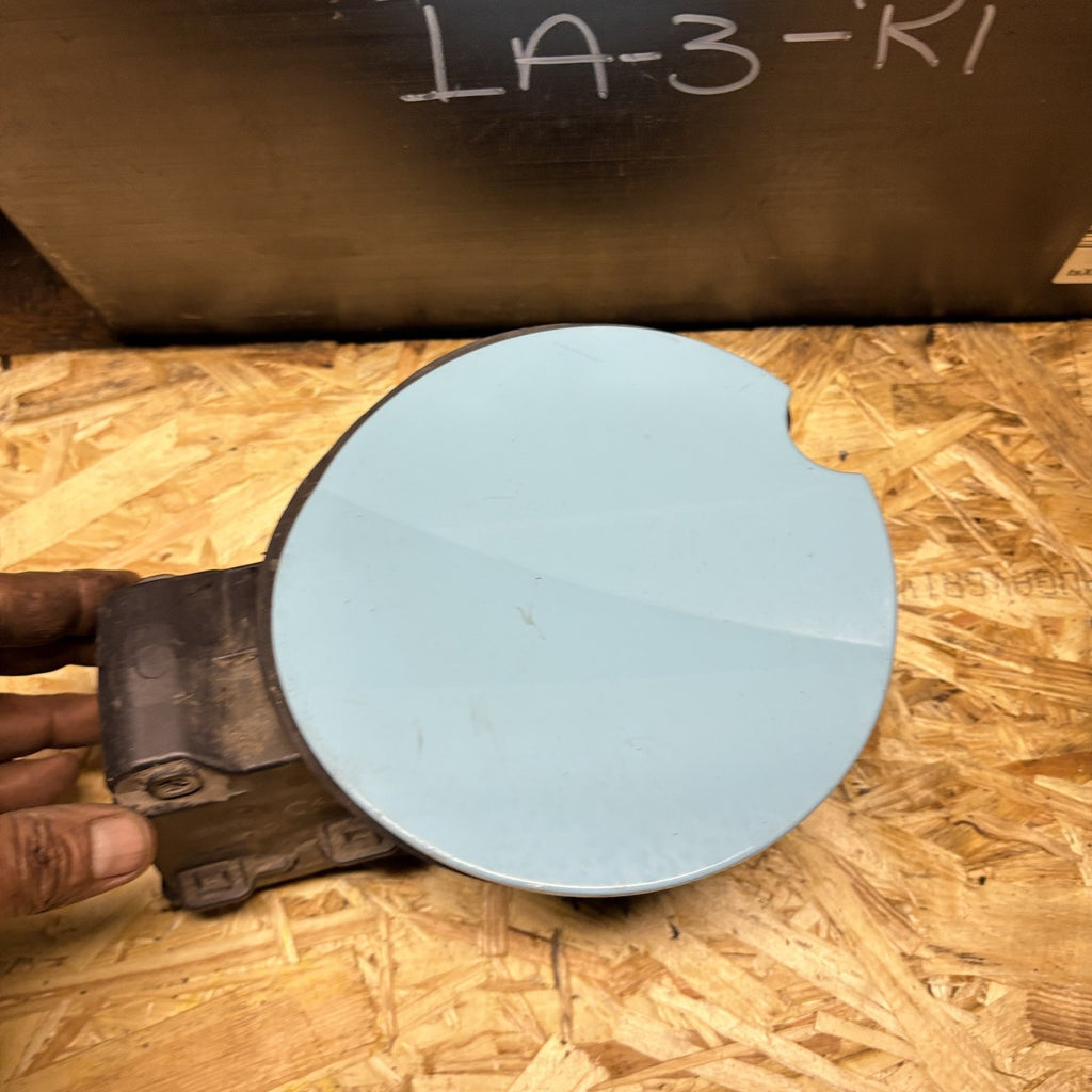 2012 RENAULT TWINGO FUEL FLAP 8200637765