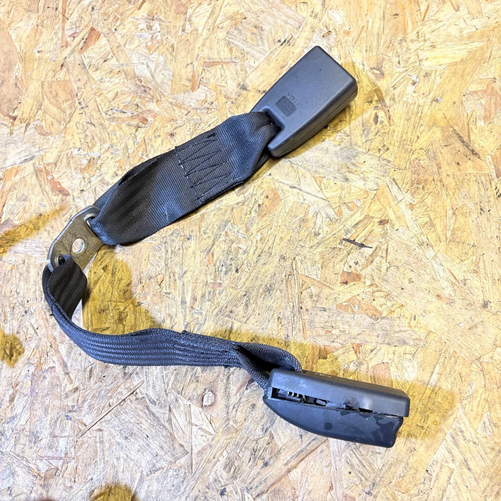 Daihatsu Sirion 2009 Seat Belt Buckle Rear Passenger Left Side