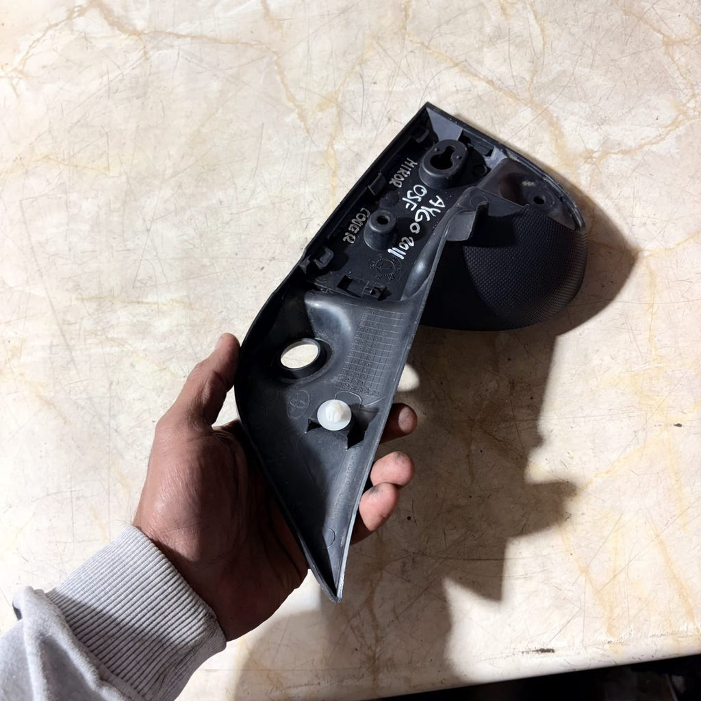 Toyota Aygo MK1 05-14 Drivers Front Right Interior Wing Mirror Trim 67491-0H010