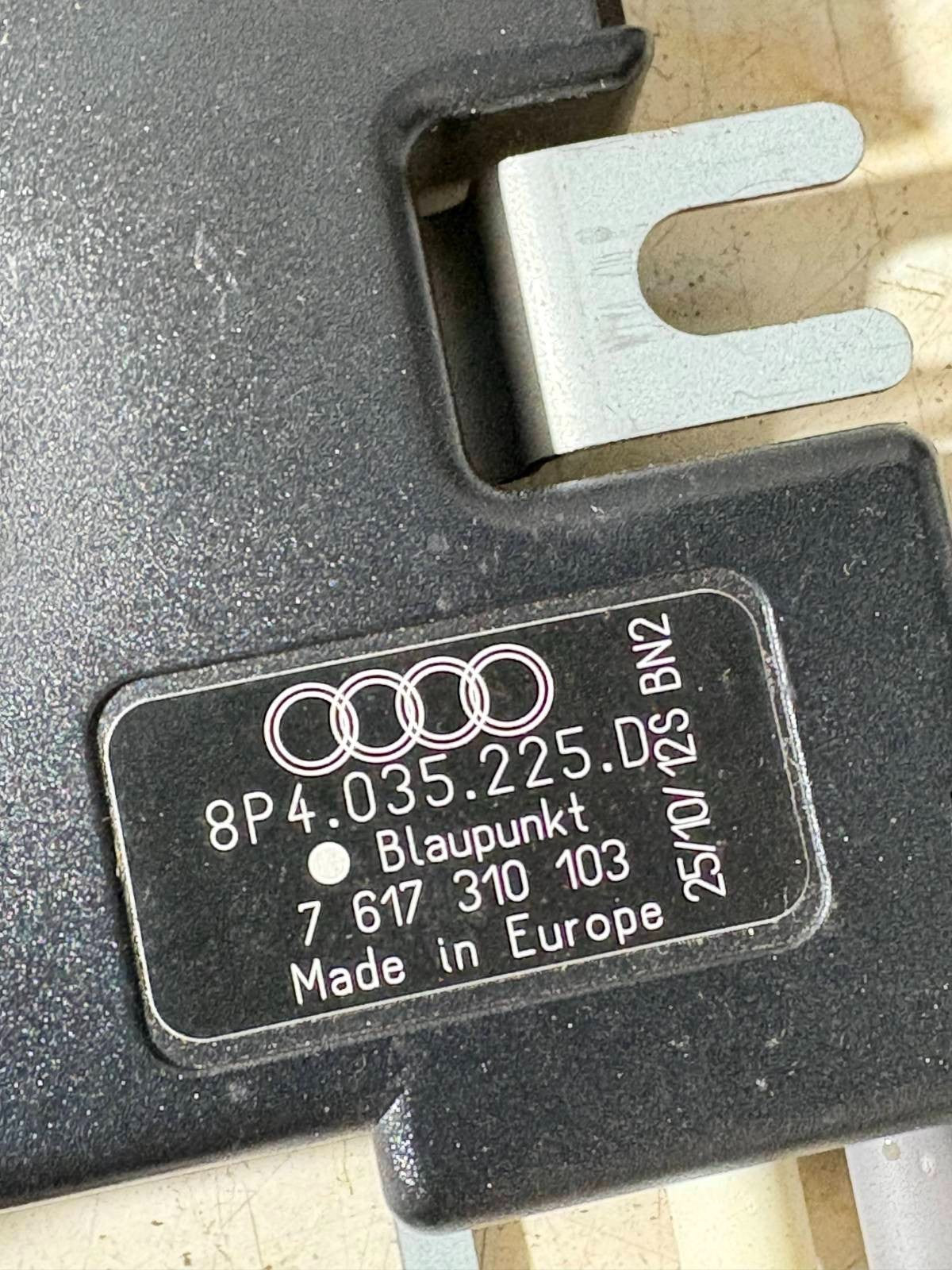 Audi A3 2003-2013 Aerial Amplifier Module Ecu 8P4035225D