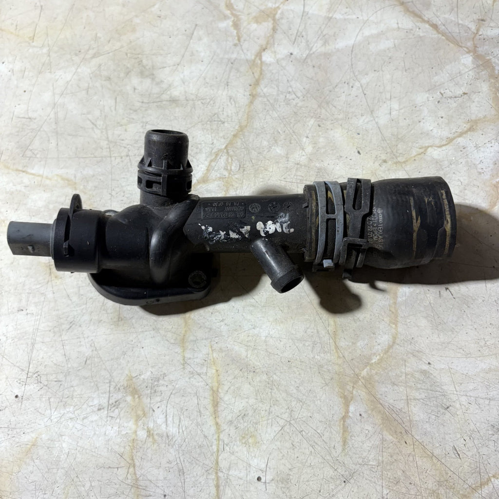 03L121132A/AC Engine Coolant Pipe Hose 2.0 TDI Audi A4 A5 A6 Q5 Seat Exeo