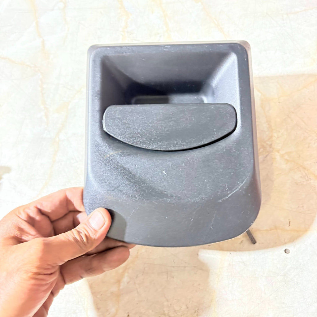 IVECO DAILY E5 2011-2014 DOOR HANDLE EXTERIOR (FRONT PASSENGER SIDE)