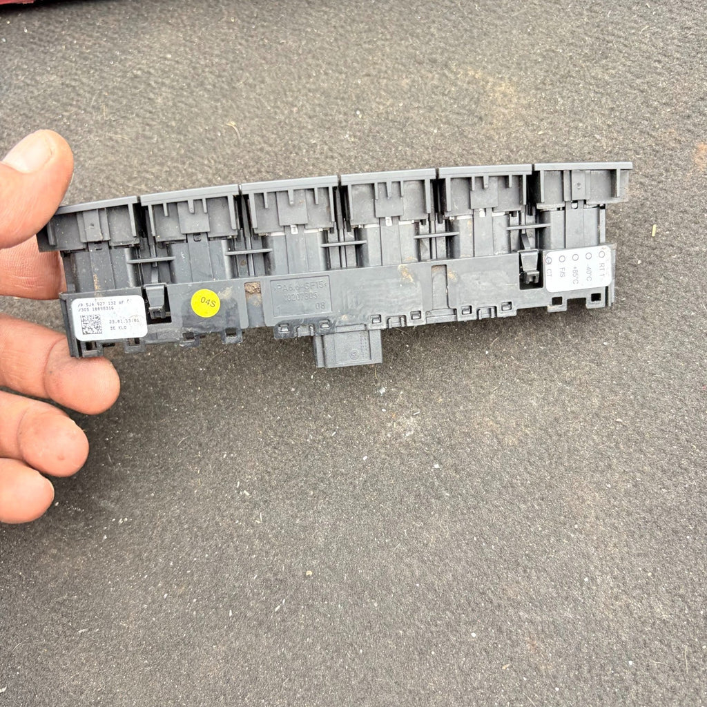 SKODA RAPID 2012-2018 MULTI FUNCTION ESP DOOR LOCK SWITCH PANEL 10207305