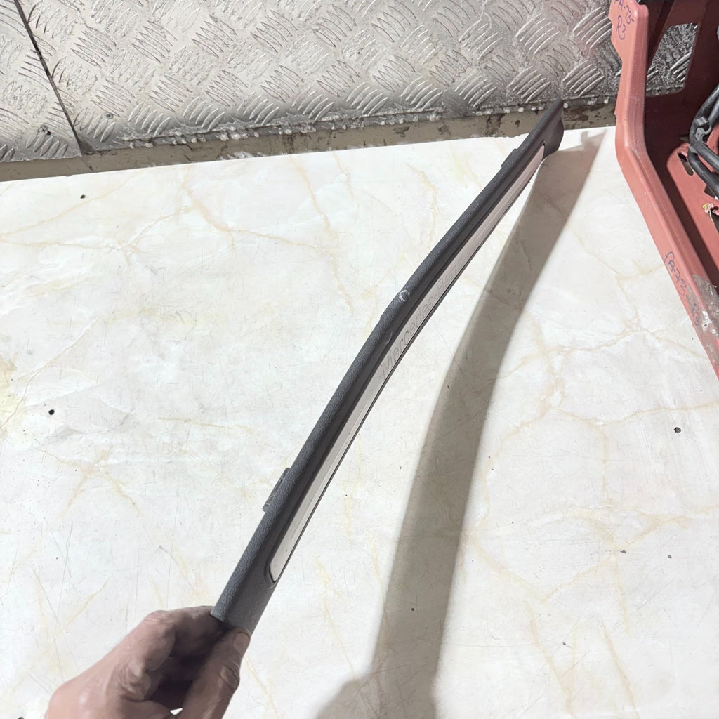 MERCEDES-BENZ A CLASS A150 2008 DOOR SILL TRIM REAR LEFT PASSENGER SIDE