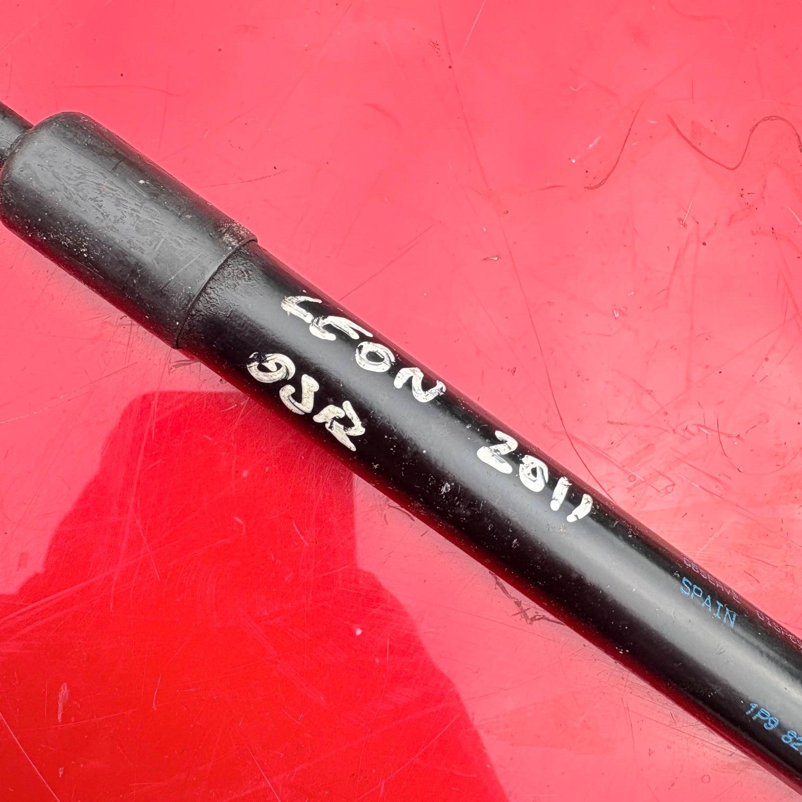 Seat Leon 1P Bootlid Tailgate Gas Strut Right Rear 2005-2012